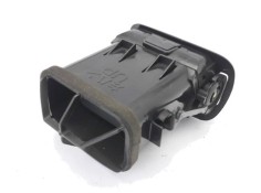Recambio de rejilla entrada de aire para nissan sunny berlina (n14) 1.6 i 16v referencia OEM IAM 6876063C00  