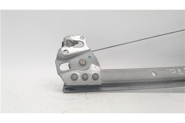 Recambio de mecanismo elevalunas delantero izquierdo para citroen c3 referencia OEM IAM FC696A  