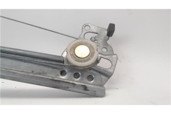 Recambio de mecanismo elevalunas delantero izquierdo para citroen c3 referencia OEM IAM FC696A  