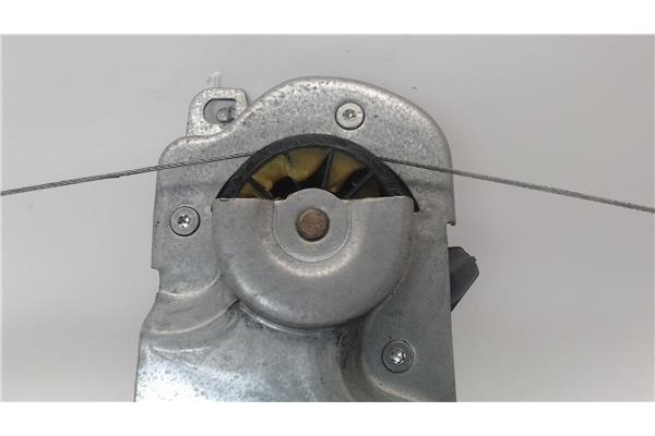 Recambio de mecanismo elevalunas delantero izquierdo para citroen c3 referencia OEM IAM FC696A  