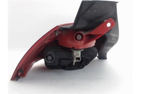 Recambio de piloto trasero derecho para renault megane ii (bm0/1_, cm0/1_) 1.5 dci referencia OEM IAM 8200413216 2232228 