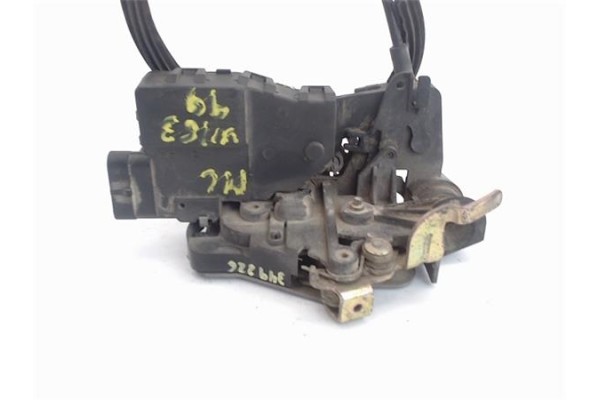 Recambio de cierre electromagnetico trasero izquierdo para mercedes-benz clase m (bm 163) referencia OEM IAM 20461102  