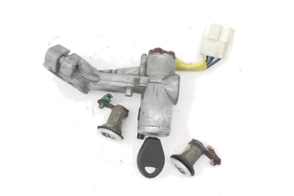 Recambio de llave para nissan sunny berlina (n14) 1.6 i 16v referencia OEM IAM KEY0000118 4875050Y00 