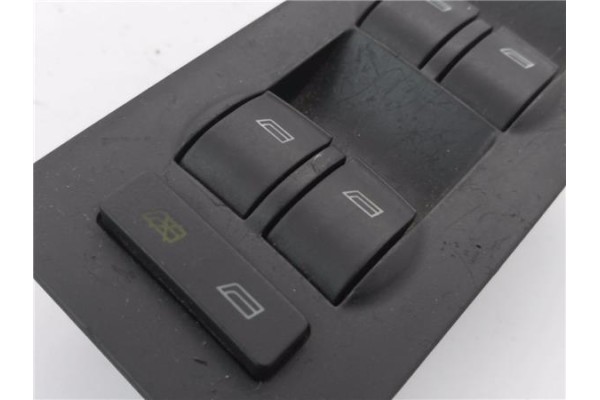 Recambio de mando elevalunas delantero izquierdo para audi a6 avant (4b5) 2.8 quattro referencia OEM IAM 4B0959851  
