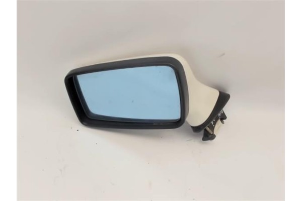 Recambio de retrovisor electrico izquierdo para audi 80 (811/813) referencia OEM IAM 811857501G  
