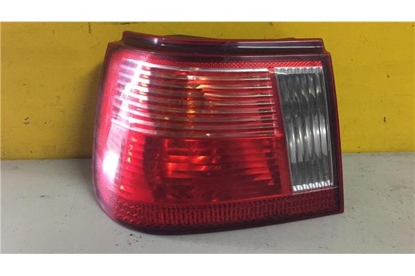 Recambio de piloto trasero izquierdo para seat ibiza (6k1) 1.9 select referencia OEM IAM 6K6945095J 6K6945111G 