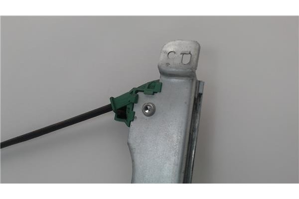 Recambio de mecanismo elevalunas delantero derecho para citroen c2 referencia OEM IAM 9222X2  