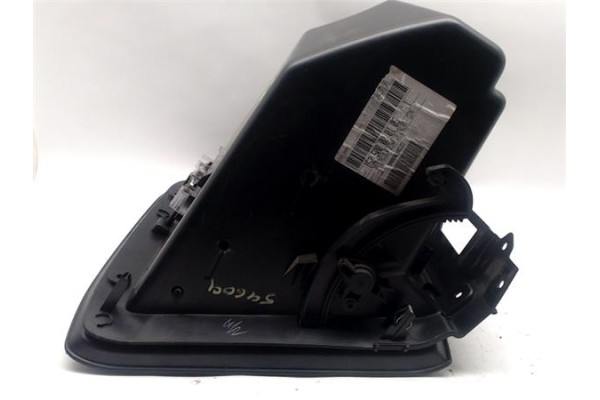 Recambio de guantera salpicadero para citroen c3 picasso 1.6 exclusive referencia OEM IAM 8218YJ  