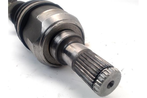 Recambio de palier delantero izquierdo para hyundai i30 (fd) 1.6 crdi referencia OEM IAM 49526A6500  