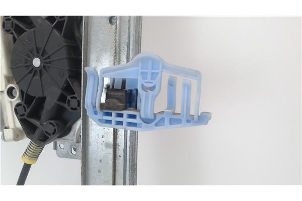 Recambio de mecanismo elevalunas delantero derecho para citroen c2 referencia OEM IAM 9222X2  
