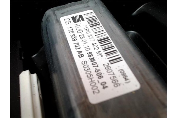 Recambio de elevalunas electrico delantero derecho para seat leon (1p1) 1.9 tdi referencia OEM IAM 1K0959792L  