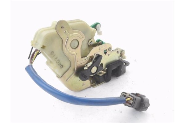 Recambio de cierre electromagnetico trasero derecho para kia sorento (bl) 2.5 crdi referencia OEM IAM 814E+15  
