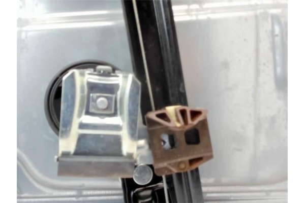 Recambio de elevalunas electrico delantero derecho para volkswagen golf iv berlina (1j1) referencia OEM IAM 1J3837462H  1H083740