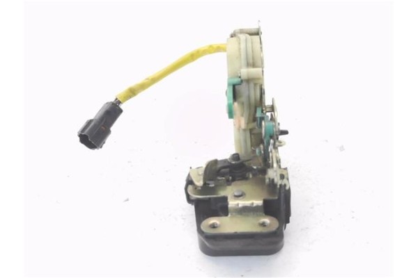 Recambio de cierre electromagnetico trasero izquierdo para kia sorento (bl) 2.5 crdi referencia OEM IAM 814E+15  