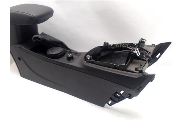 Recambio de portaobjetos reposabrazos para opel astra k berlina 5p 1.6 dynamic referencia OEM IAM 39030127  
