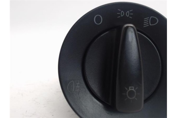 Recambio de mando de luces para volkswagen polo iv (9n1) referencia OEM IAM (1C0941531)  