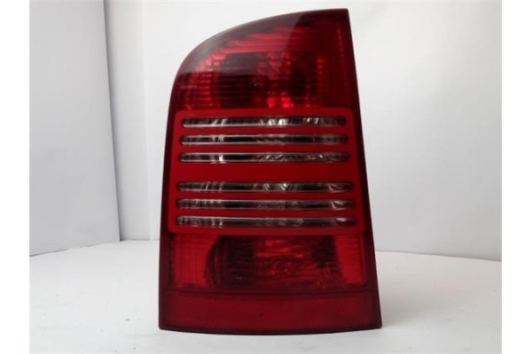 Recambio de piloto trasero izquierdo para skoda octavia berlina (1u2) 1.9 tdi glx referencia OEM IAM 1U9945095B 1U9945111B 1U994