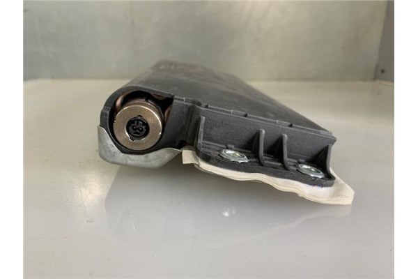 Recambio de airbag inferior salpicadero para volkswagen golf vi (5k1) 1.6 advance referencia OEM IAM 34034011E 1052862190096 