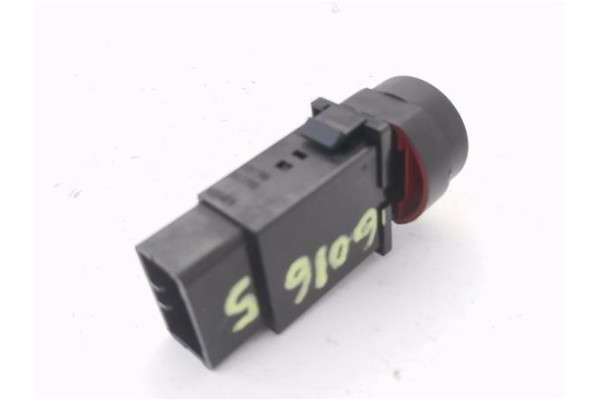 Recambio de interruptor luces emergencia para kia sorento (bl) 2.5 crdi referencia OEM IAM 937E+05 864W0140 