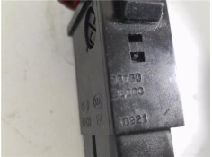 Recambio de interruptor luces emergencia para kia sorento (bl) 2.5 crdi referencia OEM IAM 937E+05 864W0140 