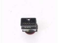 Recambio de interruptor luces emergencia para kia sorento (bl) 2.5 crdi referencia OEM IAM 937E+05 864W0140 