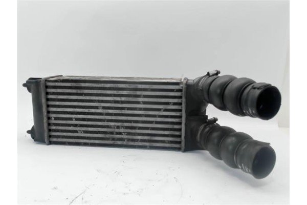 Recambio de intercooler para citroen c4 picasso referencia OEM IAM 9656503980  