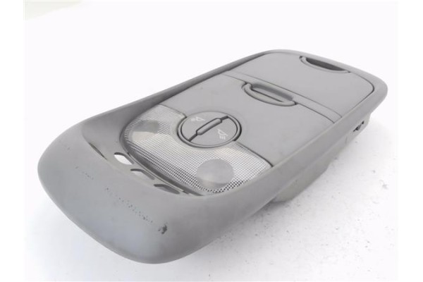 Recambio de luz delantero central techo para kia sorento (bl) 2.5 crdi referencia OEM IAM 928003E001CY 0K53E51410 