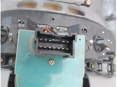 Recambio de luz delantero central techo para kia sorento (bl) 2.5 crdi referencia OEM IAM 928003E001CY 0K53E51410 