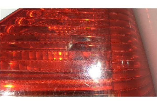 Recambio de piloto trasero derecho para citroen c2 1.6 referencia OEM IAM 6351S7  