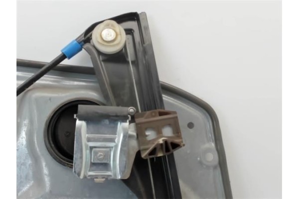 Recambio de elevalunas electrico delantero derecho para seat cordoba berlina (6l2) 1.9 sport referencia OEM IAM 6L3837752BQ 6L38