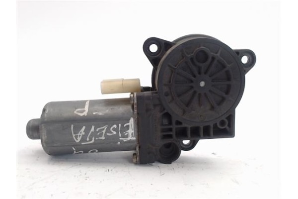 Recambio de motor elevalunas delantero derecho para ford fiesta (cbk) referencia OEM IAM 0130821938  