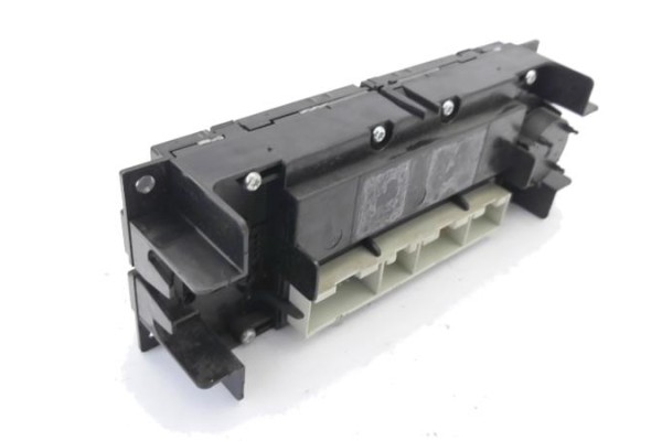 Recambio de mandos calefaccion / a.a. para volkswagen golf iv berlina (1j1) 1.8 t referencia OEM IAM 3B1907044C  