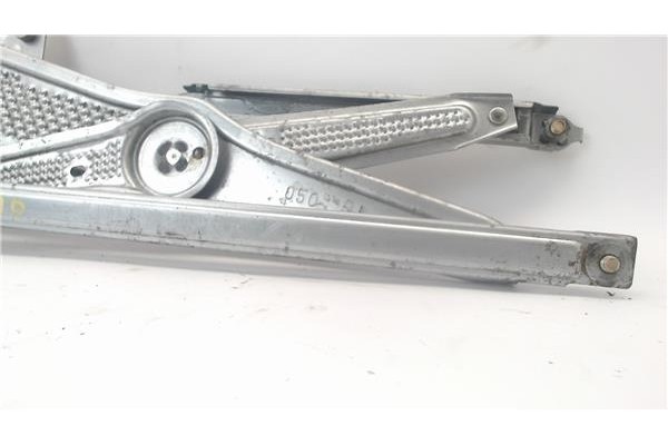 Recambio de mecanismo elevalunas delantero derecho para toyota yaris (ncp1/nlp1/scp1) referencia OEM IAM   