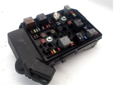 Recambio de caja fusibles/rele para opel astra k berlina 5p 1.6 dynamic referencia OEM IAM 812461952  