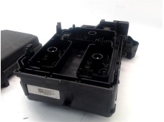 Recambio de caja fusibles/rele para opel astra k berlina 5p 1.6 dynamic referencia OEM IAM 812461952  