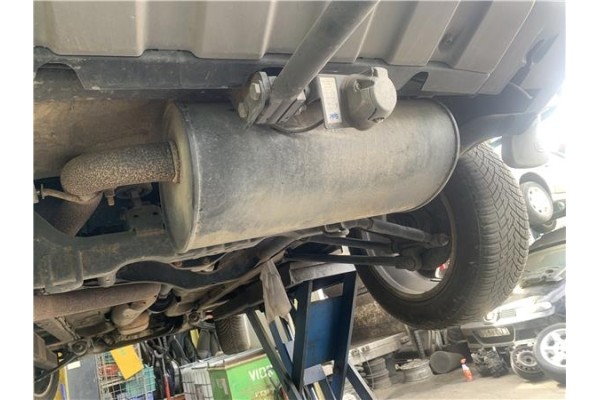 Recambio de tubo escape trasero para land rover freelander (ln) 2.0 hse familiar referencia OEM IAM WCG000032  
