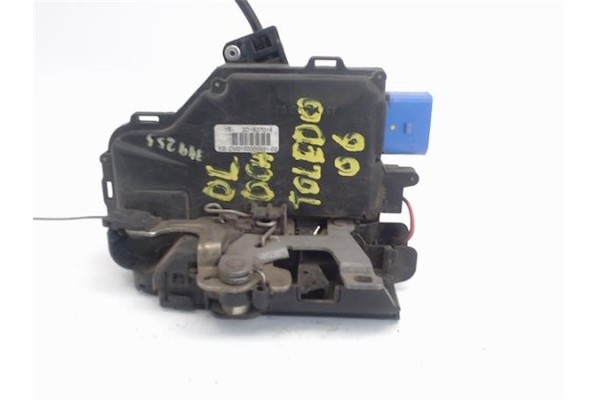 Recambio de cierre electromagnetico delantero derecho para seat toledo (5p2) referencia OEM IAM 3D1837016  3D1837016AC , AUDI | 