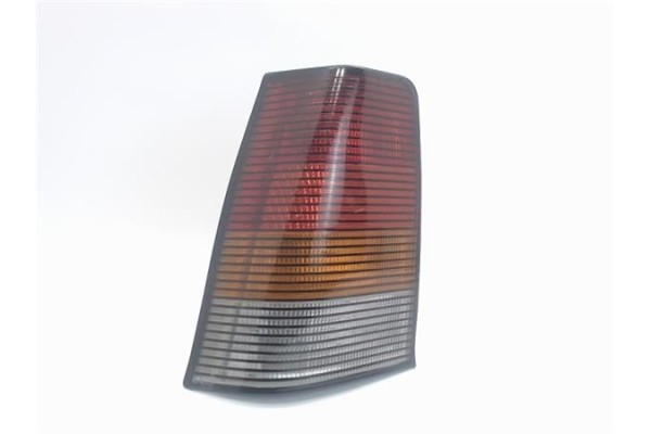 Recambio de piloto trasero izquierdo para opel kadett e 2.0 i referencia OEM IAM   