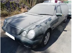 mercedes-benz clase e (bm 210) berlina del año 2003