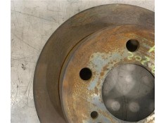 Recambio de disco freno trasero derecho para mercedes-benz clase c (bm 202) berlina 2.5 250 diesel (202.125) referencia OEM IAM 
