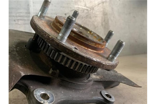 Recambio de mangueta delantero izquierda para kia sorento (bl) 2.5 crdi referencia OEM IAM 513E+255 511003E650 