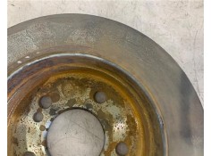 Recambio de disco freno trasero izquierdo para mercedes-benz clase c (bm 202) berlina 2.5 250 diesel (202.125) referencia OEM IA