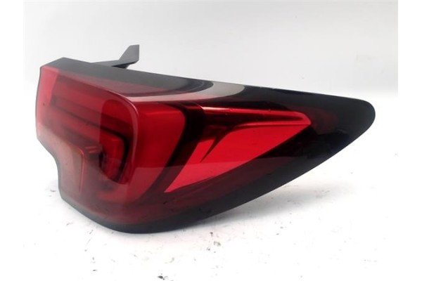 Recambio de piloto trasero derecho para opel astra k berlina 5p 1.6 dynamic referencia OEM IAM 39099017  