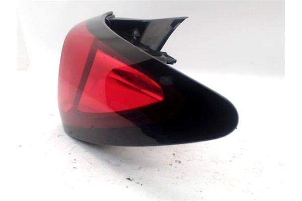 Recambio de piloto trasero derecho para opel astra k berlina 5p 1.6 dynamic referencia OEM IAM 39099017  