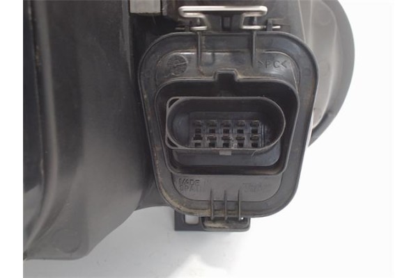 Recambio de faro delantero izquierdo para volkswagen golf iv berlina (1j1) 1.9 tdi referencia OEM IAM 1J1941015B 67742010 
