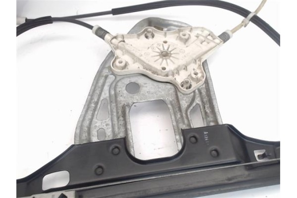 Recambio de mecanismo elevalunas delantero derecho para mercedes-benz clase c (bm 203) sportcoupe referencia OEM IAM   