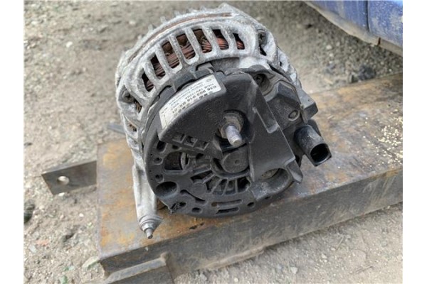 Recambio de alternador para volkswagen transporter iv furgón (70xa) 2.5 tdi referencia OEM IAM 038903018BX  