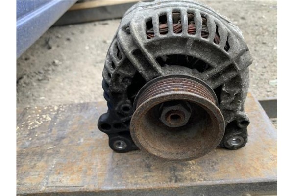 Recambio de alternador para volkswagen transporter iv furgón (70xa) 2.5 tdi referencia OEM IAM 038903018BX  