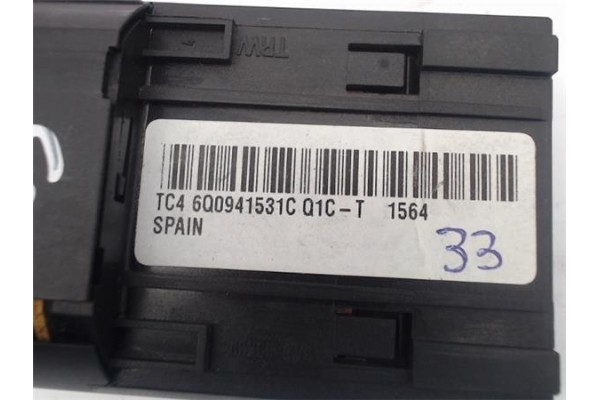 Recambio de mando de luces para volkswagen polo iv (9n1) referencia OEM IAM (6Q0941531C)  