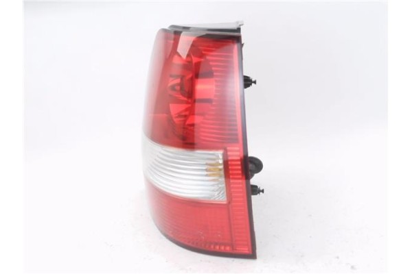 Recambio de piloto trasero derecho para kia sorento (bl) 2.5 crdi referencia OEM IAM 924E+15 E138362 